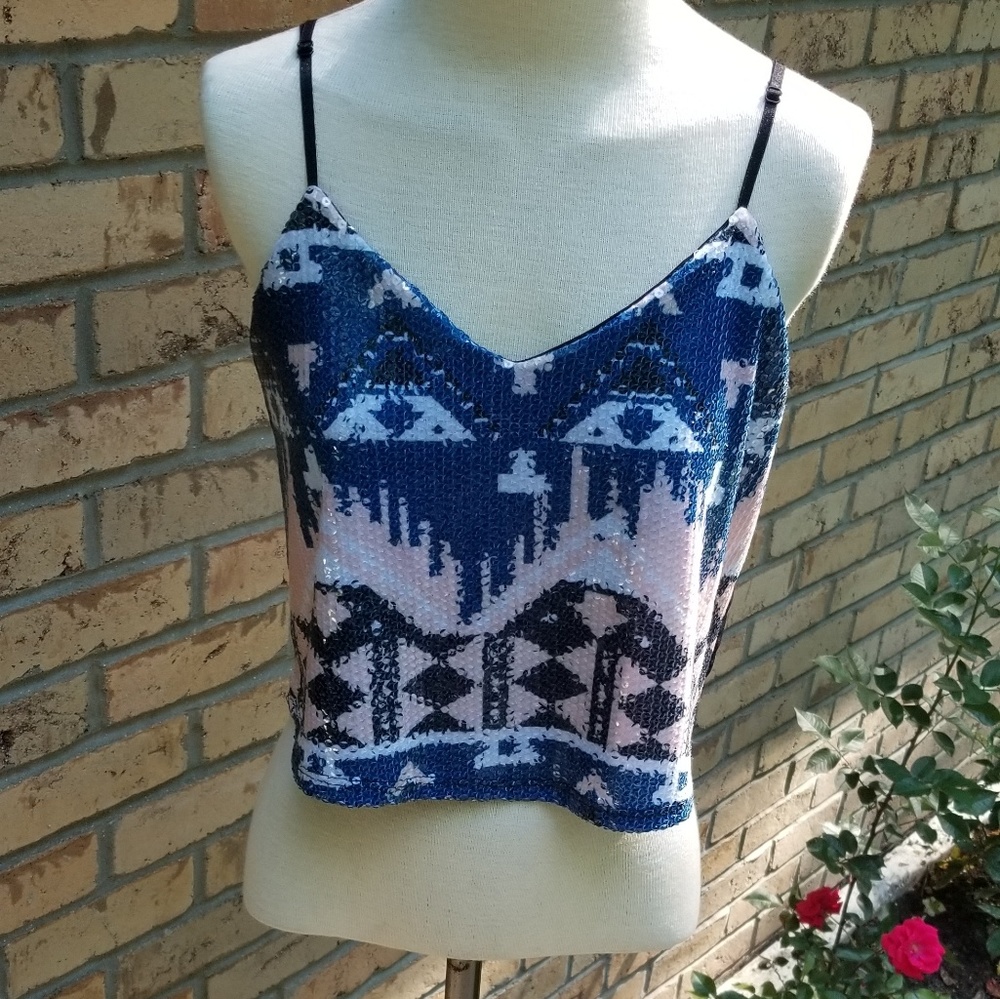 CHARLOTTE RUSSE CROP